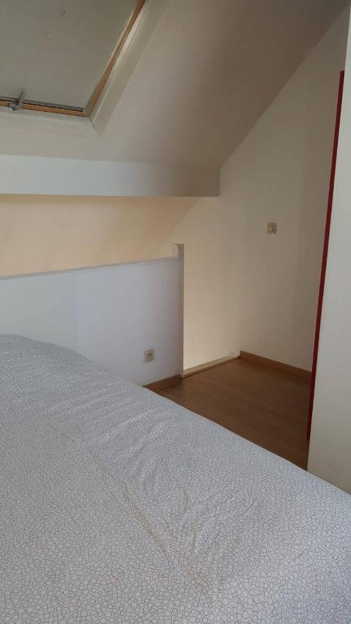 central duplex sleeps 4 Bruxelles Exterior foto