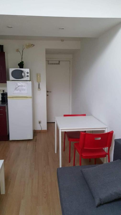 central duplex sleeps 4 Bruxelles Exterior foto