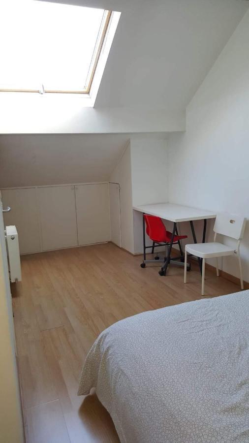 central duplex sleeps 4 Bruxelles Exterior foto