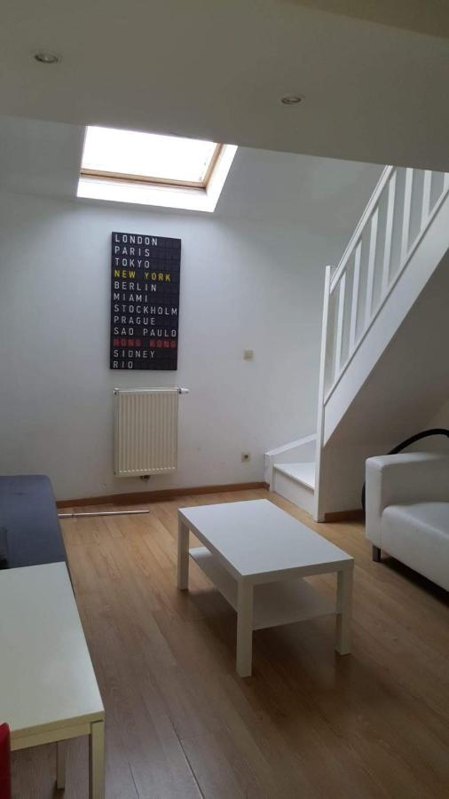central duplex sleeps 4 Bruxelles Exterior foto
